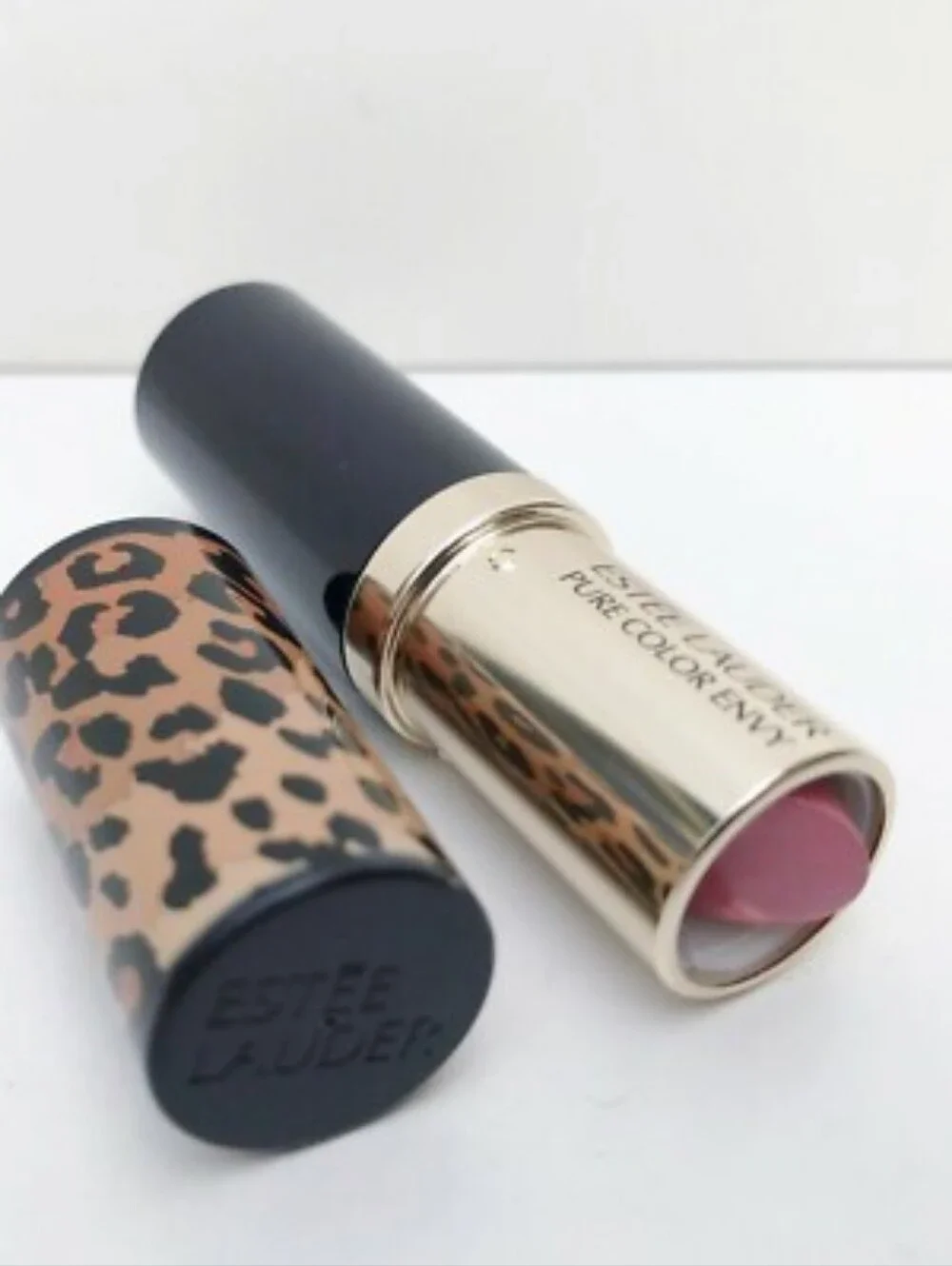 🧚‍♀️PINK PARFAIT Estee Lauder Limited Edition Leopard Lipstick NWOBox